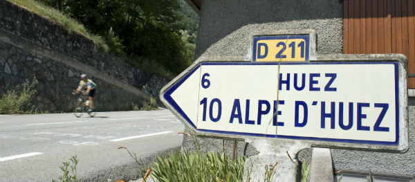 Comme les cyclistes du Tour de France, gravissez l’Alpe d’Huez