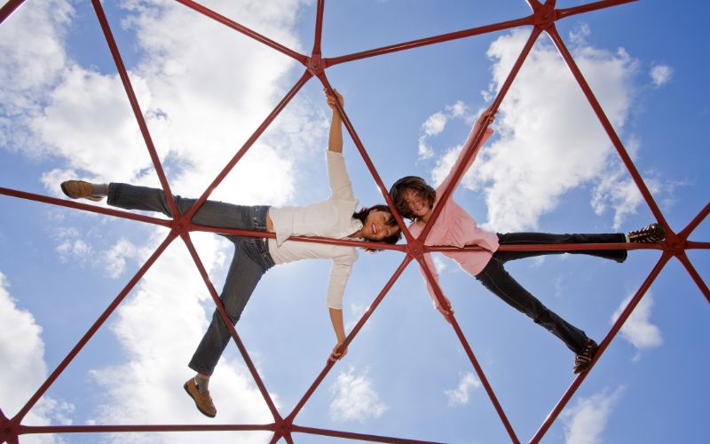 Foto kinderen van onderen