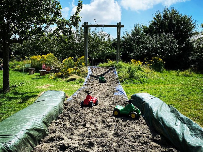 Modderweek bij kindvriendelijk restaurant Hof Poppendamme Grijpskerke Zeeland