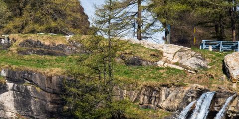 Mooie watervallen bij het Lago Maggiore