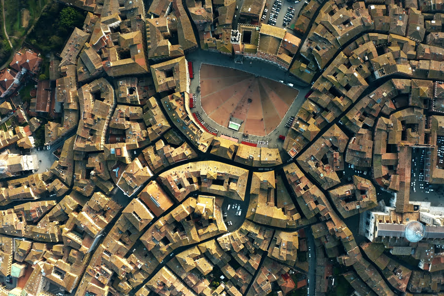 Camping Baia Verde is gelegen aan de westeroever van het Gardameer