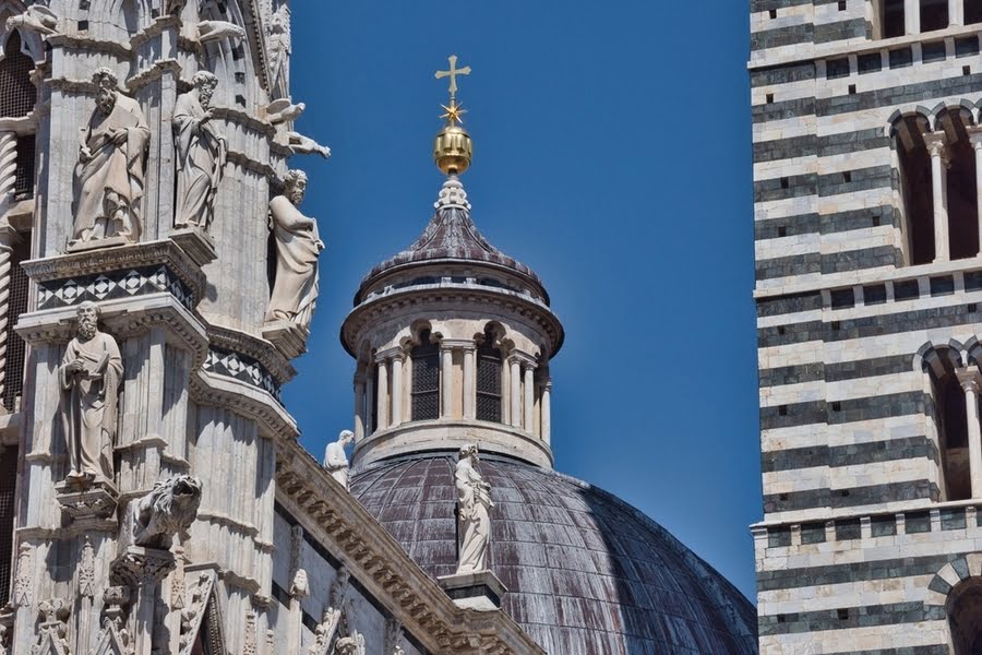 Camping Baia Verde is gelegen aan de westeroever van het Gardameer