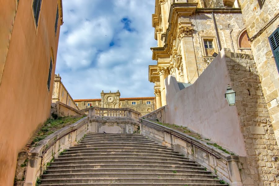 historische trap in Dubrovnik